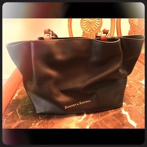 Dooney & Bourke handbag